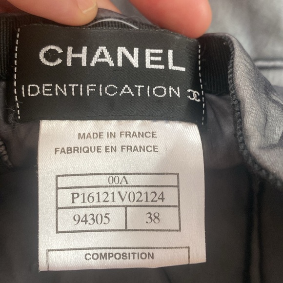 CHANEL Identification Puffer Paillette Sequin Skirt - Gray / Black Silk  Size 38 - Picture 9 of 9